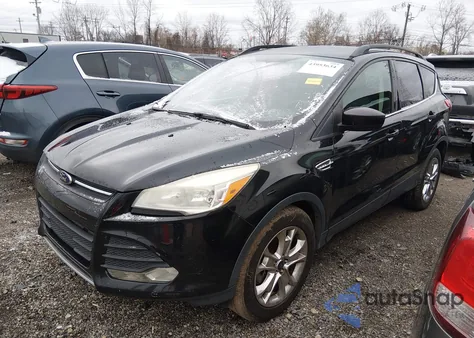 2014 Ford Escape Se z USA, uszkodzony, nr VIN 1FMCU9G90EUC63837